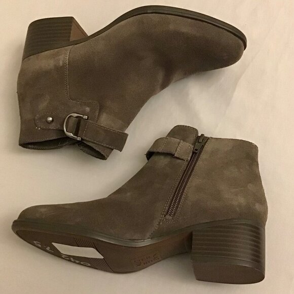 Naturalizer 7.5 Drewe Suede Ankle Women’s Boots Gray Chunky Block Heels Bootie - Picture 8 of 10